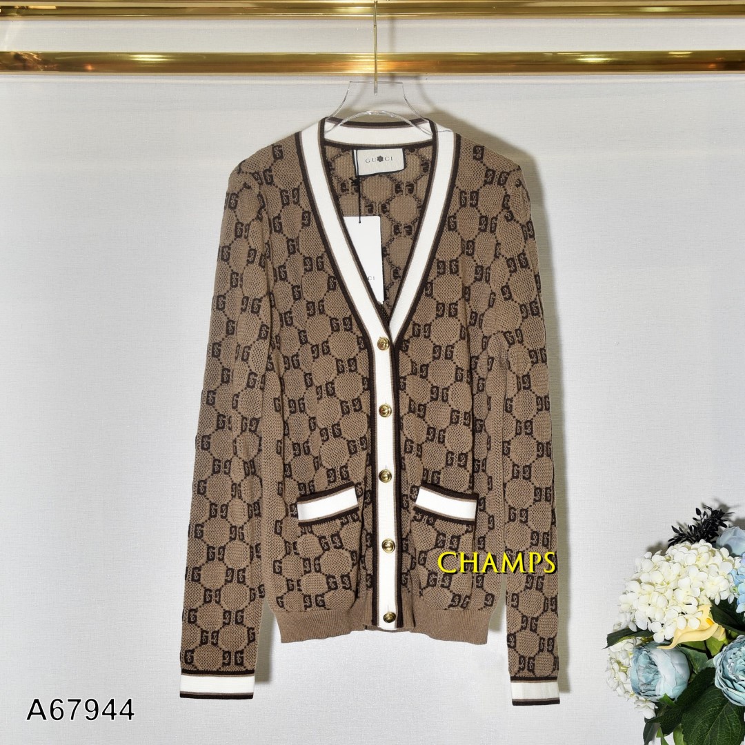 ÁO LEN NÂU GUCCI 67944