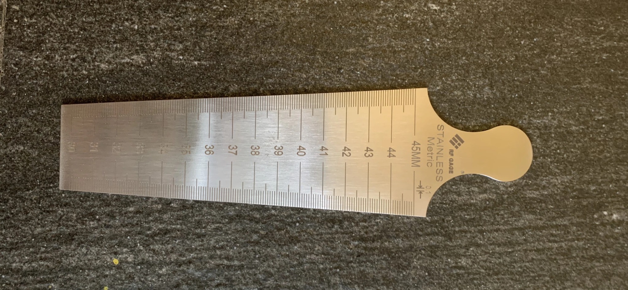 thuoc-la-do-khe-ho-va-do-lo-taper-gauge-30-45mm