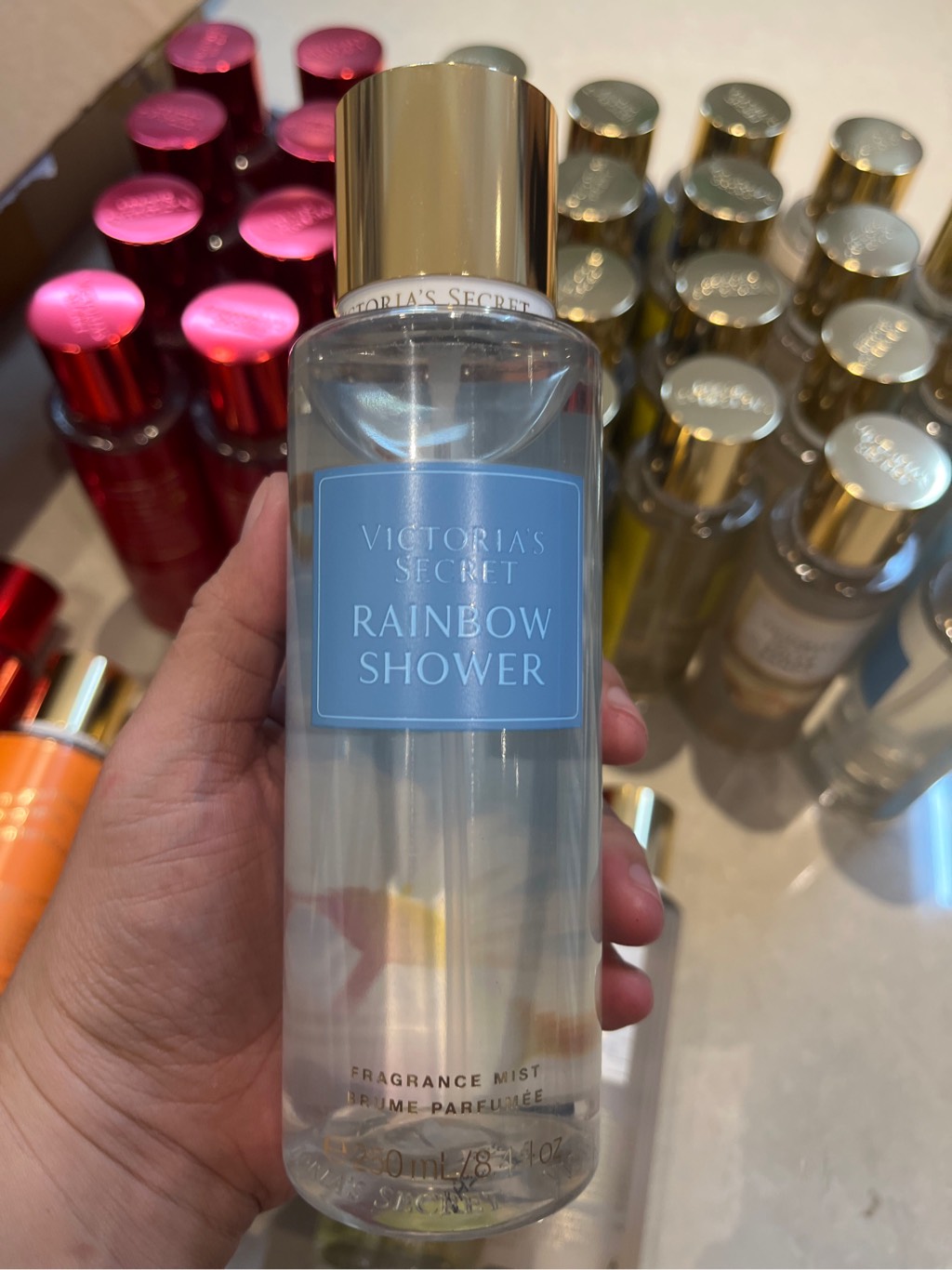 Xịt thơm Body Mist Victoria 250ml