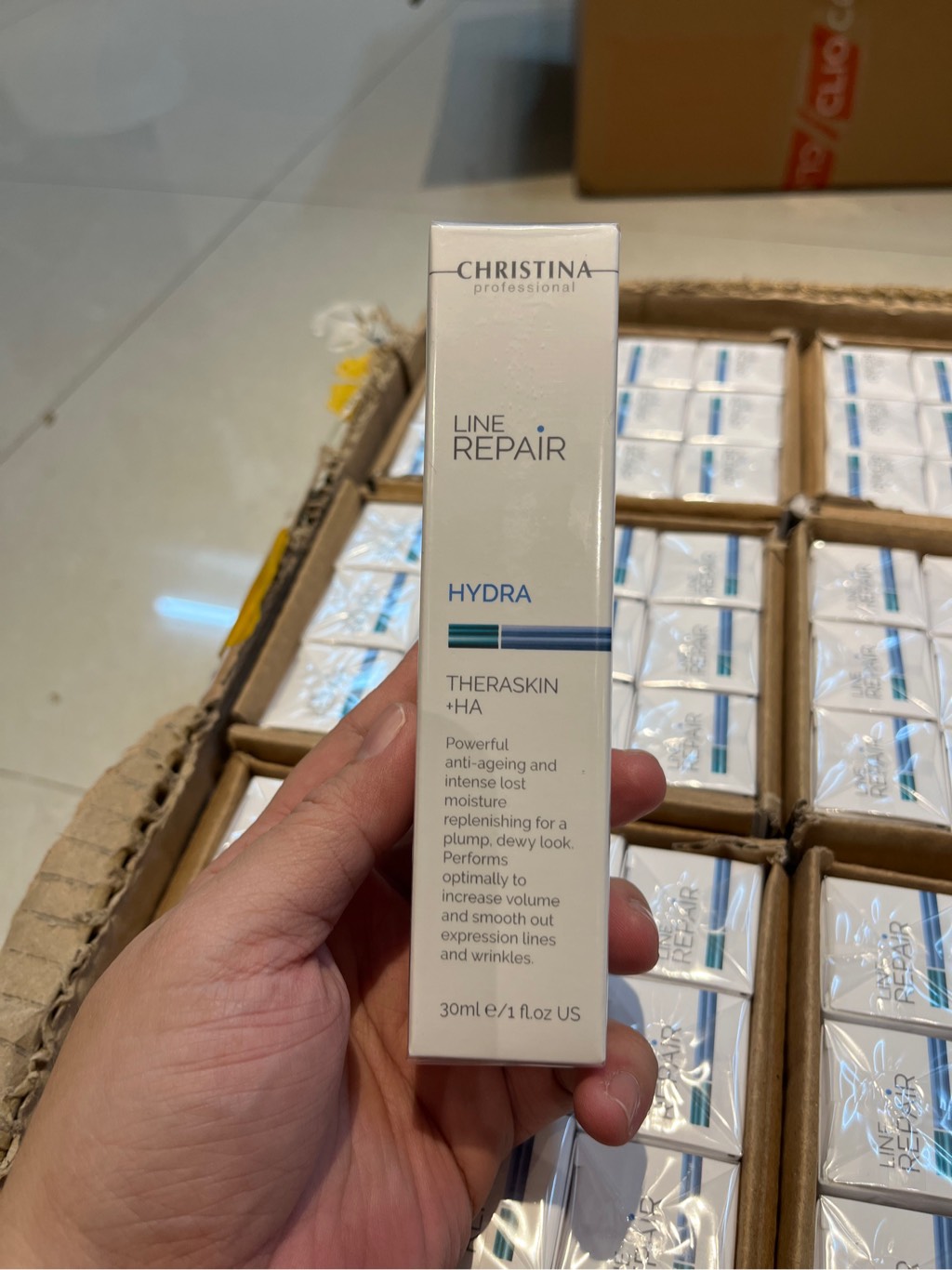 Serum Christina Line Repair HA