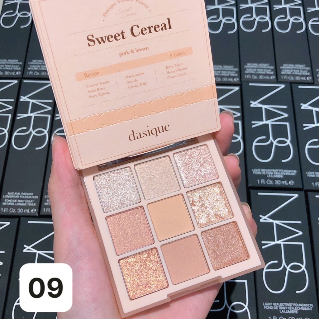 VAT - Bảng mắt Dasique 9 ô