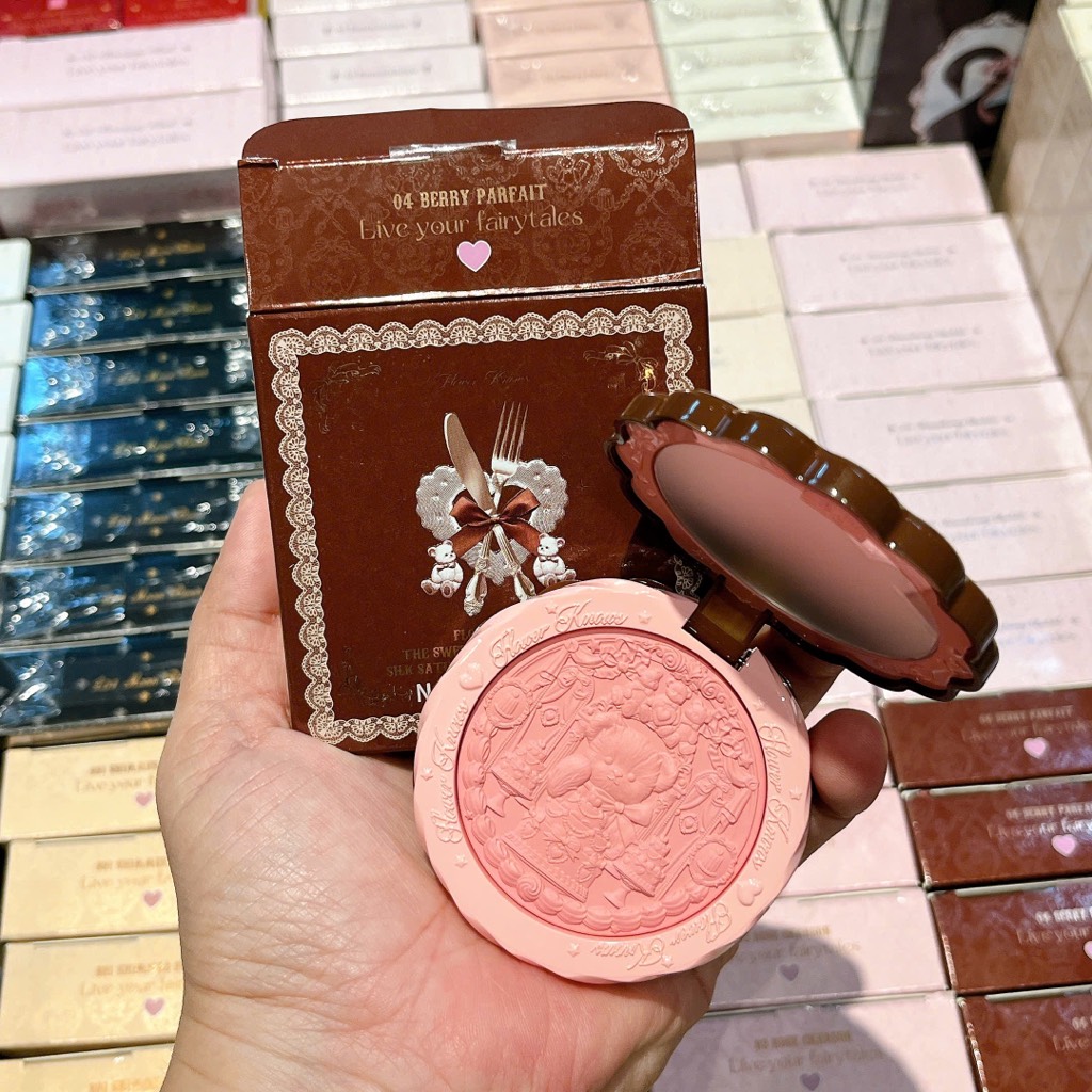 Má Hồng Flower Knows The Sweetie Bear Silk Satin 5g
