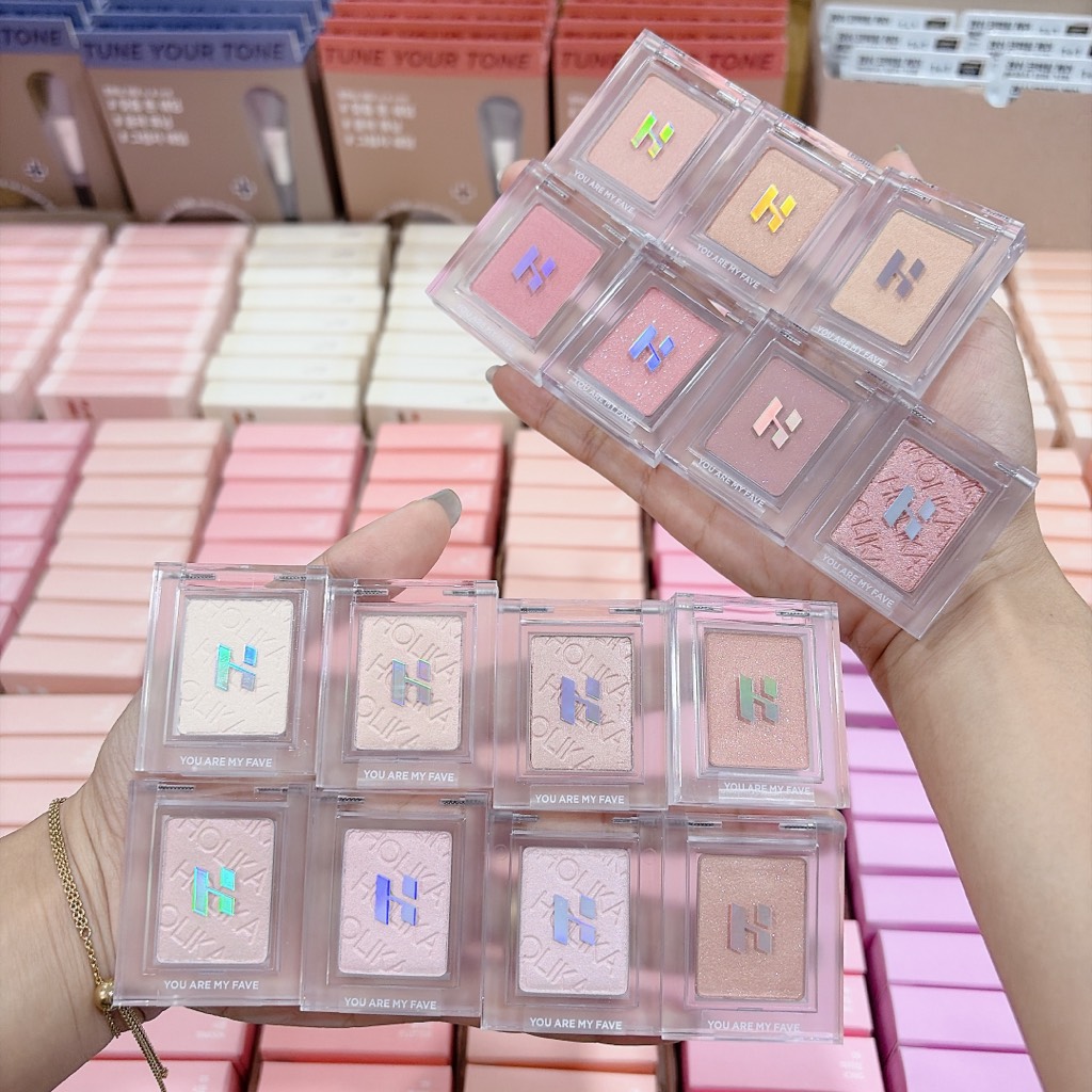 VAT - [ PEONYNK ] Phấn Mắt Nhũ HOLIKA HOLIKA You Are My Fave
