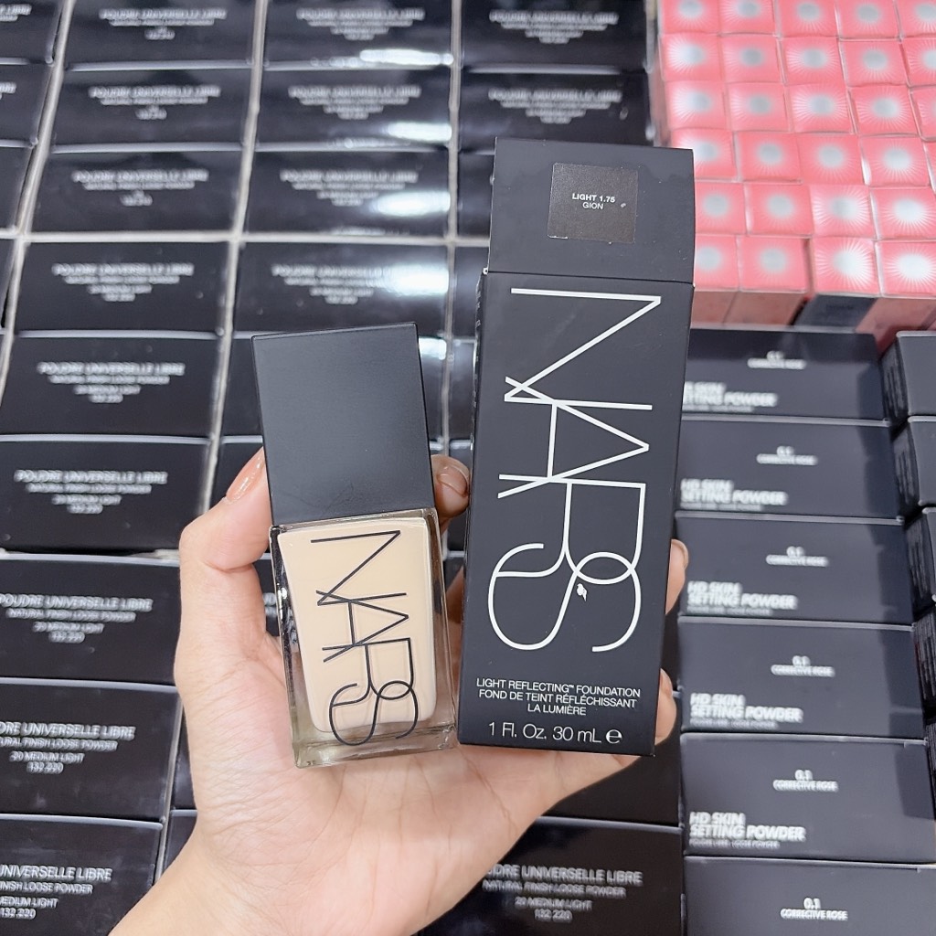 Kem Nền Nars Light Reflecting Foundation 30ml