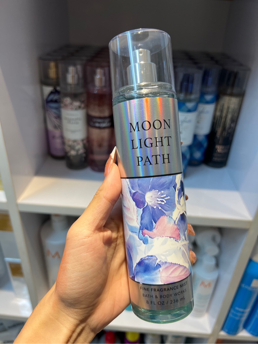 Xịt thơm Bath & Body Works 236ml
