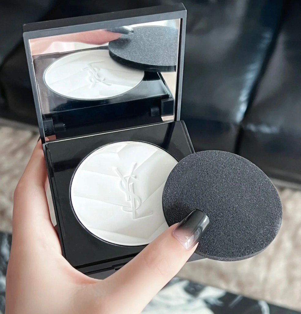 Phấn Nén YSL All Hours Hyper Finish 7.5g