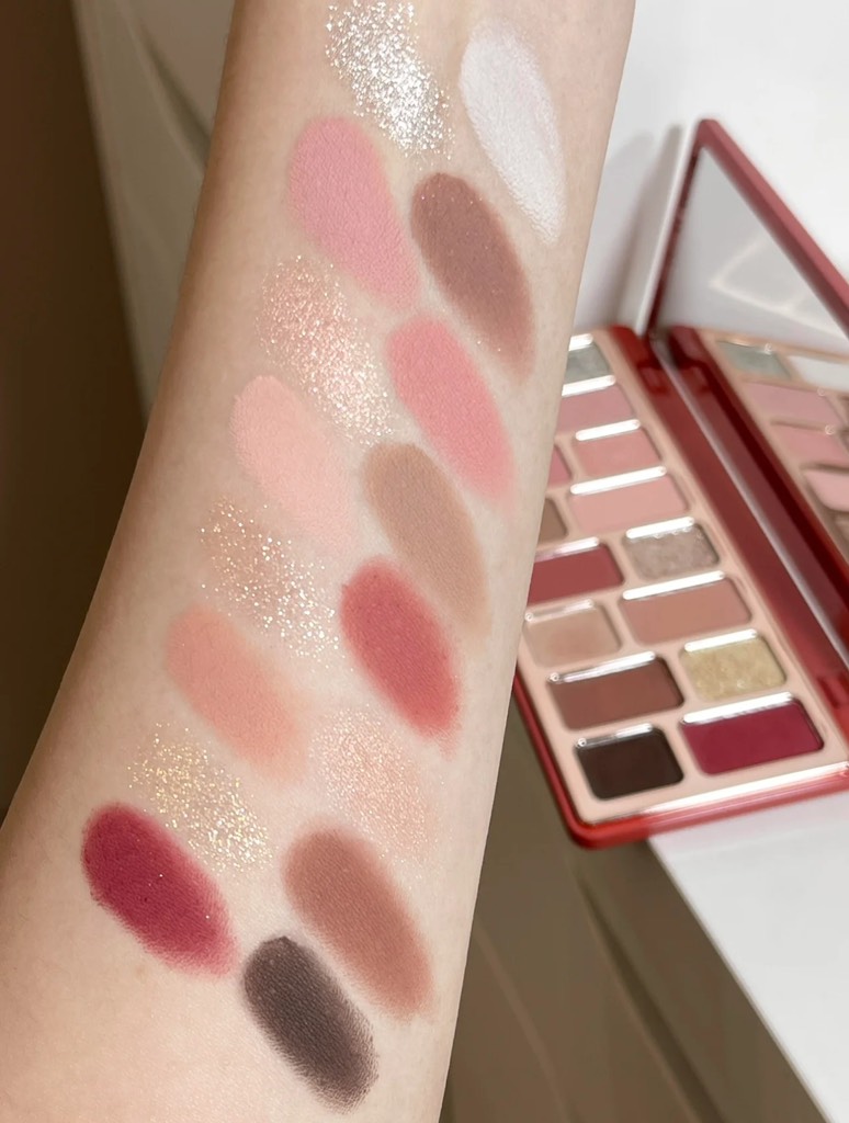 Bảng Mắt Cheeryep True Qianyan 16 ô