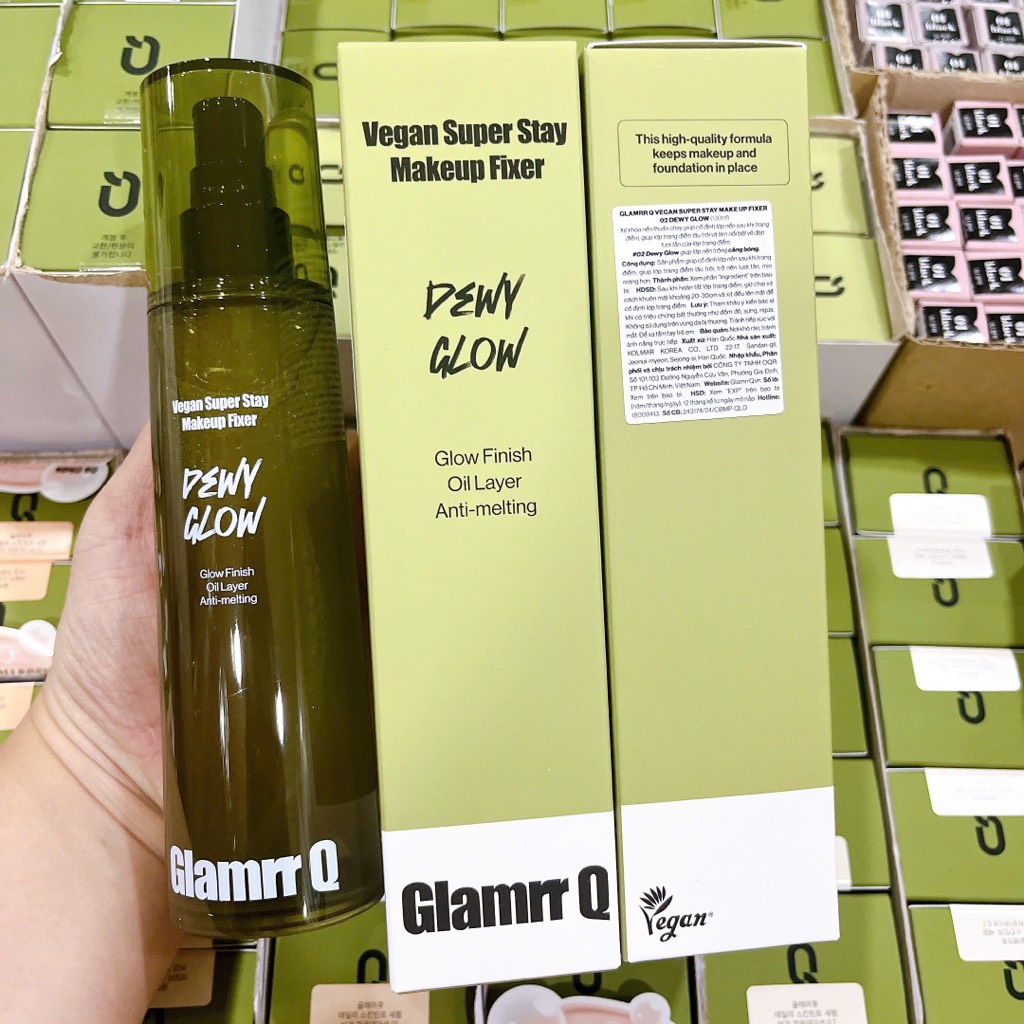 Xịt Makeup GLAMRR Q Vegan Super Stay Make Up Fixer CT