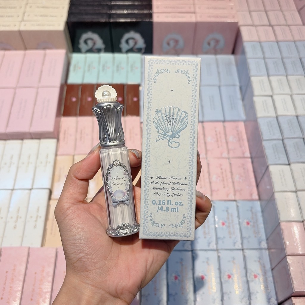 Son Bóng flower Knows Shell’s Fewel Lip Glaze