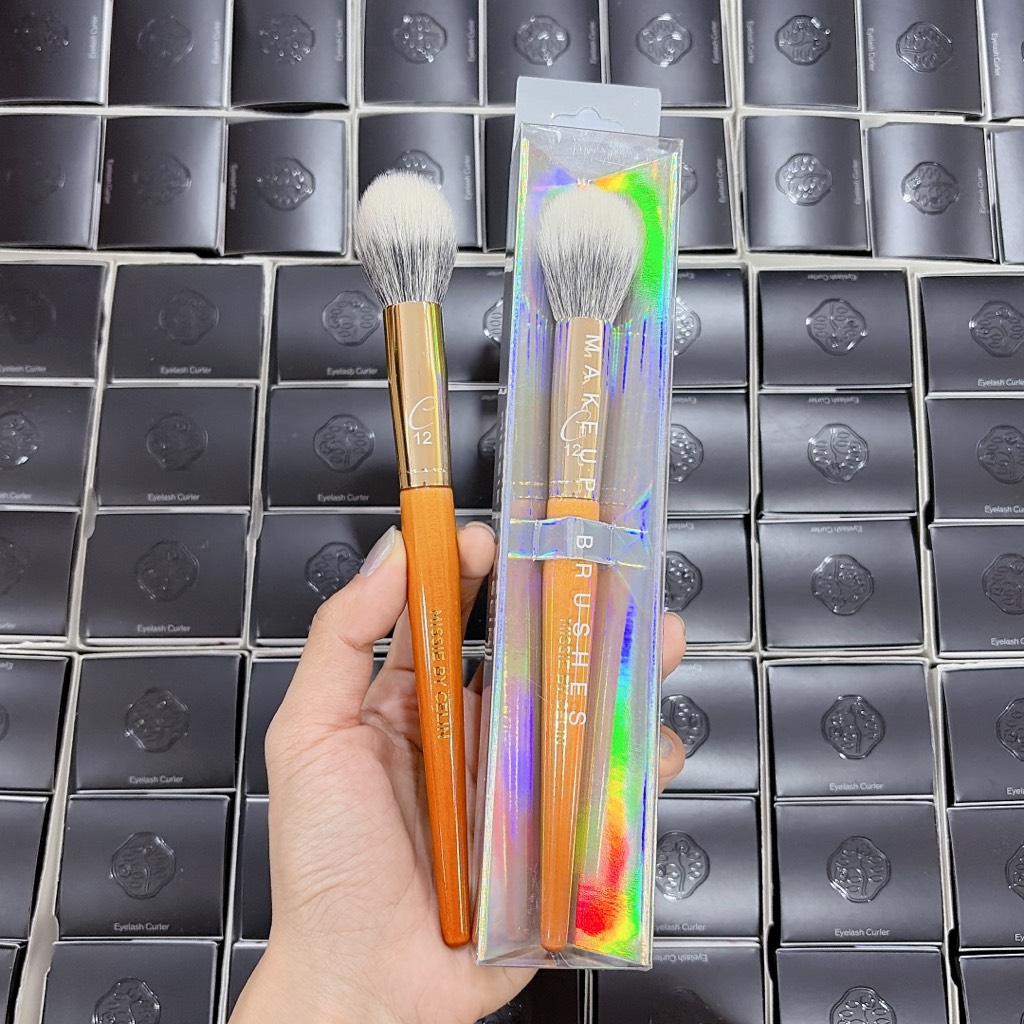 Cọ Lẻ Missie by CELIN cán cam Full Box