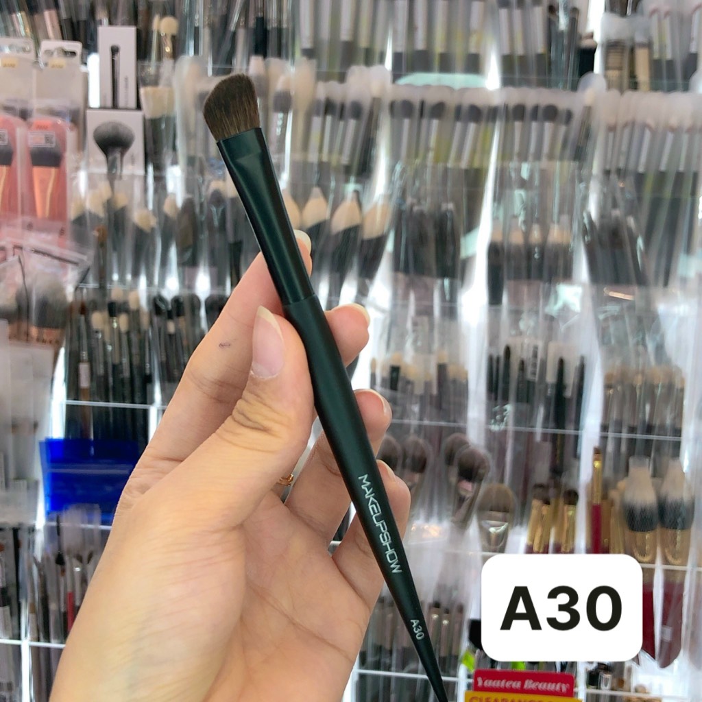 Cọ lẻ Makeup Show