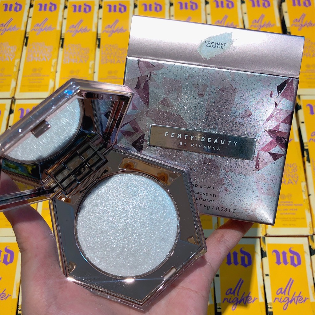 Highlight Fenty Diamond Bomb 8g