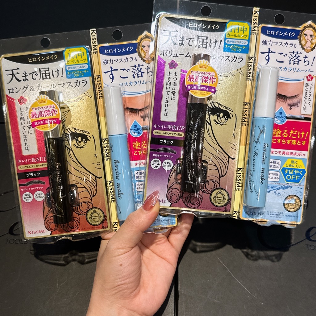 Set Kiss Me Mascara + Tẩy trang