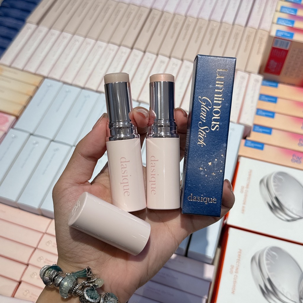 VAT - Highlight thỏi Dasique Luminous Glow Stick