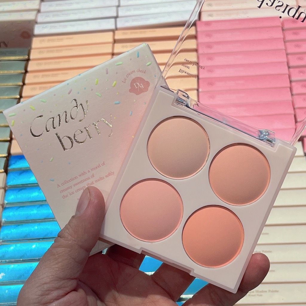 VAT - Má hồng Dasique Blending Mood 4 ô Tròn