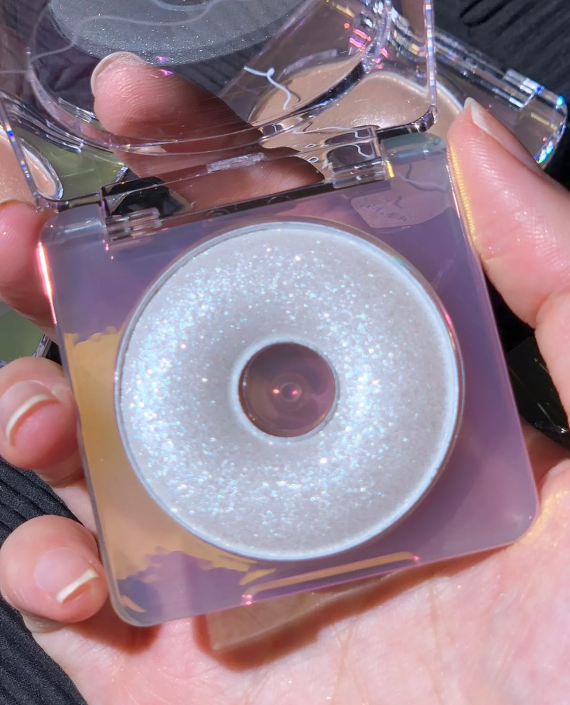 Highlight Nhũ bắt sáng JUDYDOLL Powder 4g