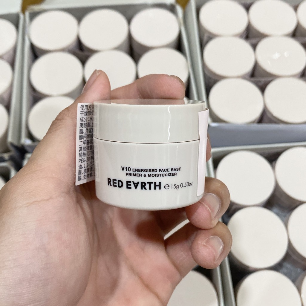 Kem lót Red Earth Energised Face Base
