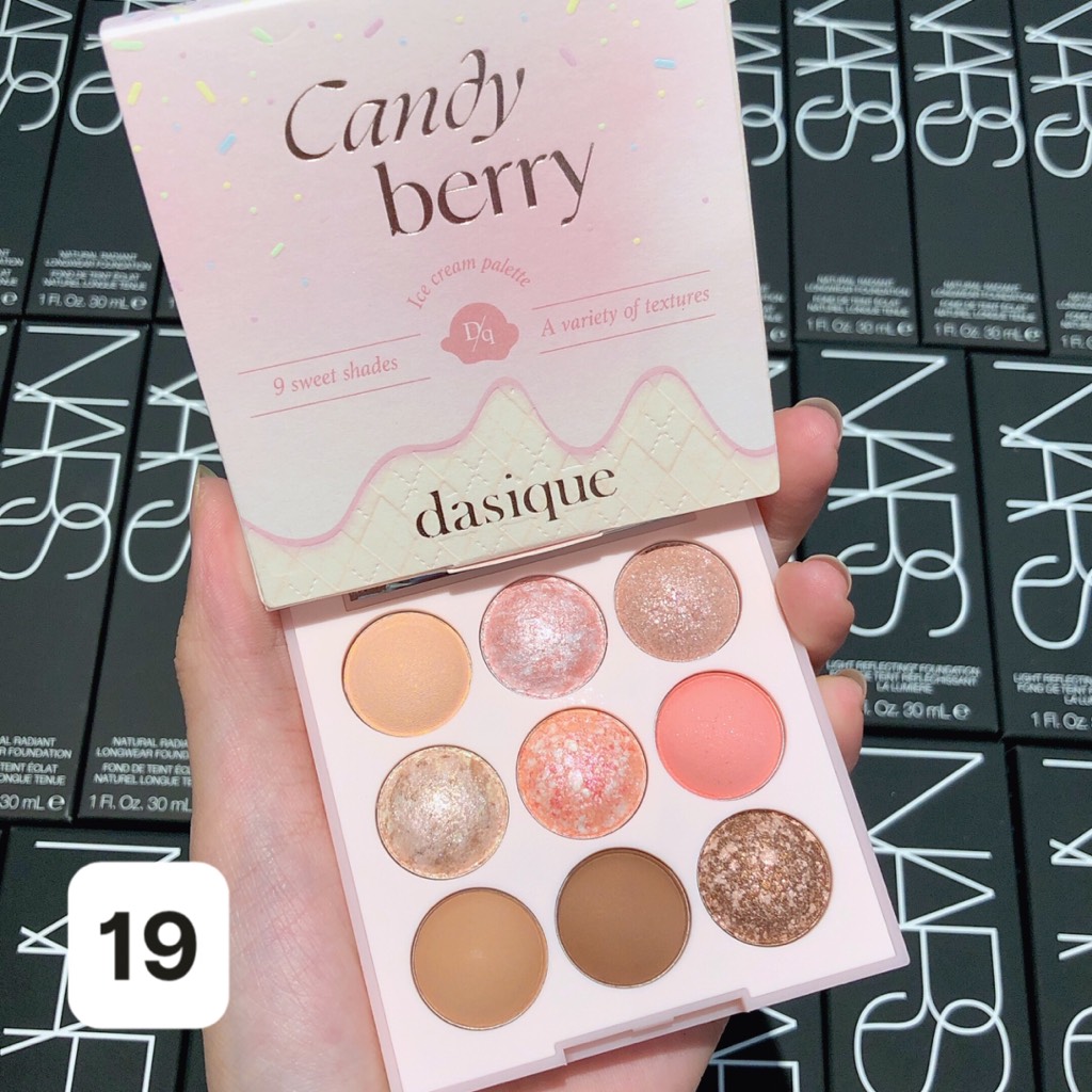 VAT - Bảng mắt Dasique 9 ô