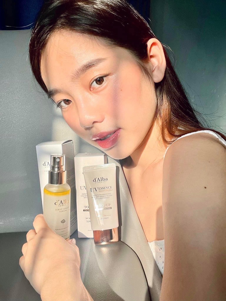 Xịt Khoáng Serum dAlba White Truffle