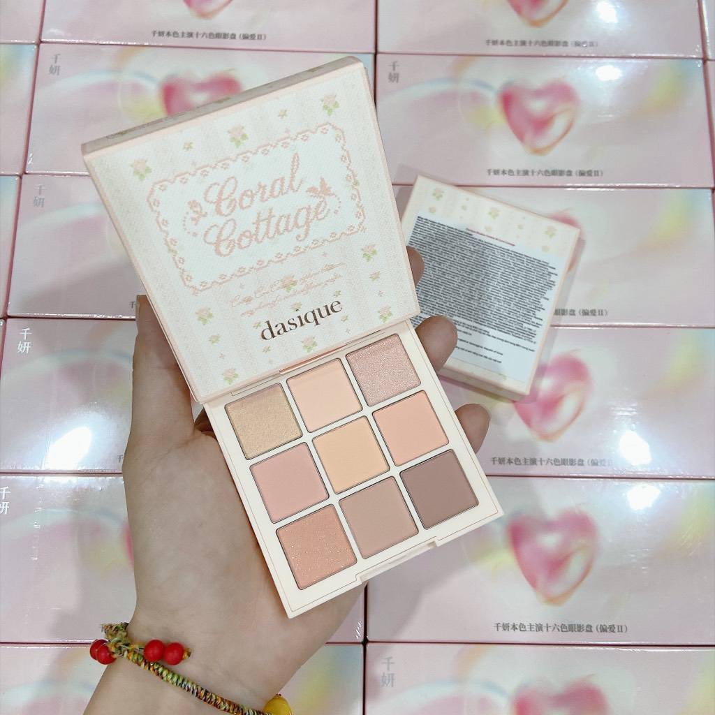 VAT - Bảng mắt Dasique 9 ô