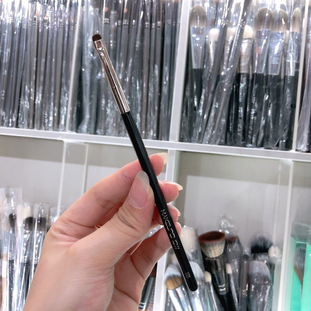 Cọ lẻ Makeup Show