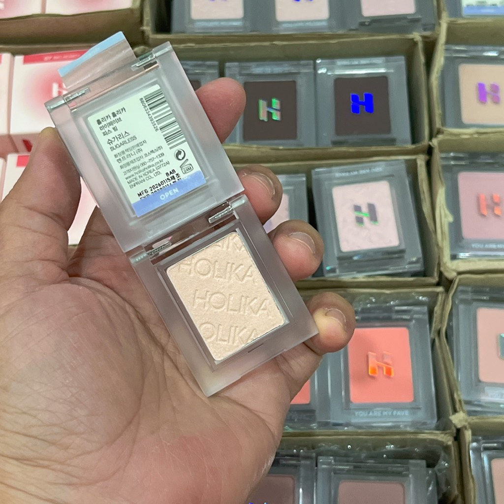 VAT - [ PEONYNK ] Phấn Mắt Nhũ HOLIKA HOLIKA You Are My Fave