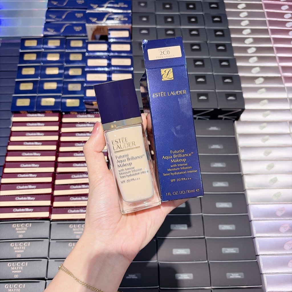 Kem Nền Estee Futurist Aqua Brilliance SPF20 30ml