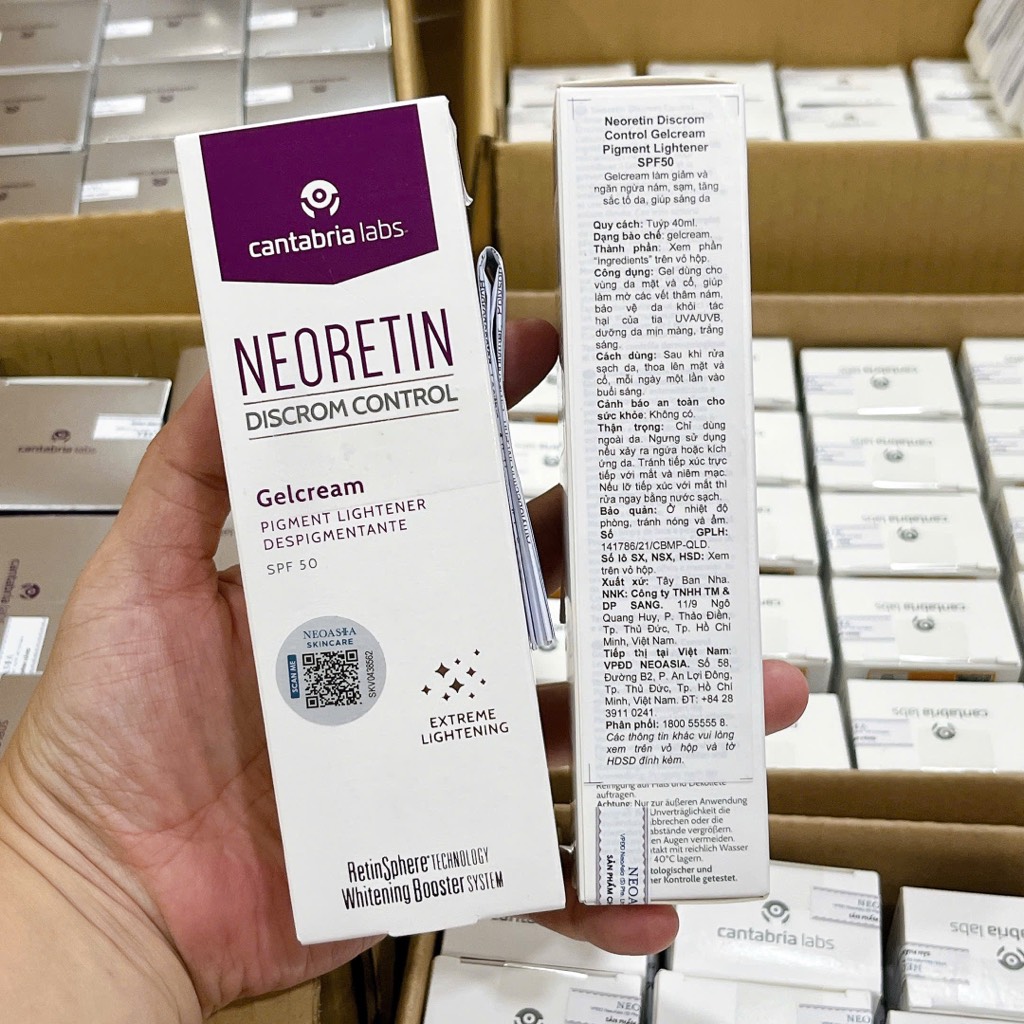 Kem Chống Nắng Neoretin Discrom Control Gel Cream SPF 50 40ml