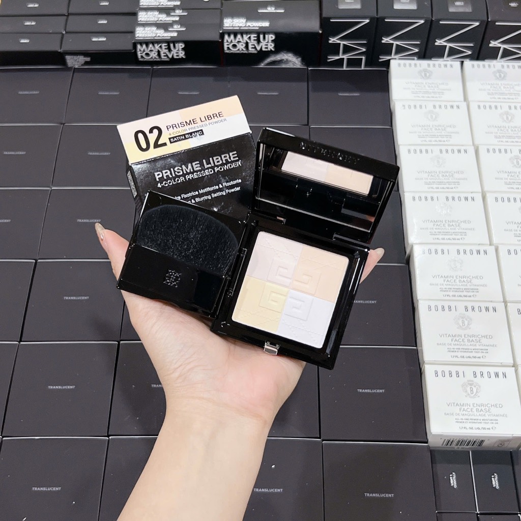 Phấn nén Givenchy Prisme Libe
