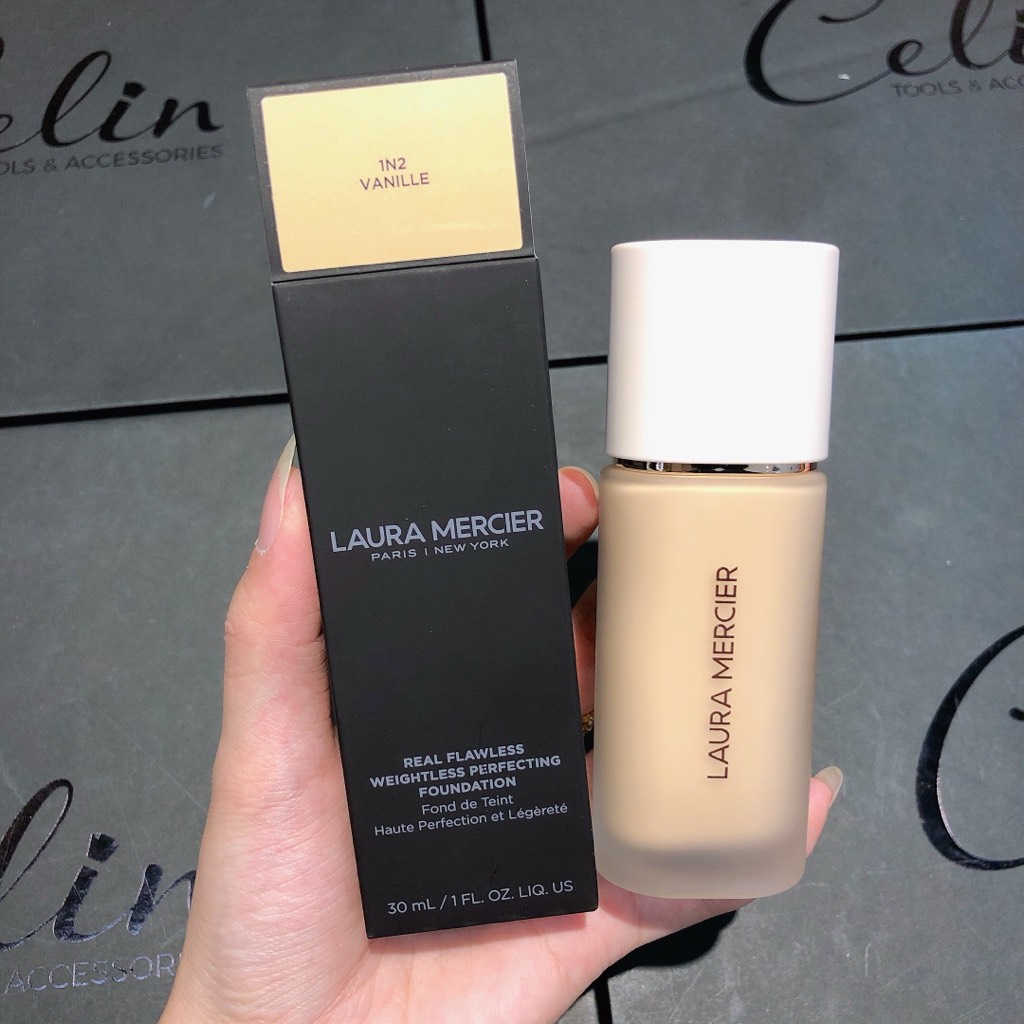 Kem Nền Laura Mercier Real Flawless Weightless Perfecting 30ml