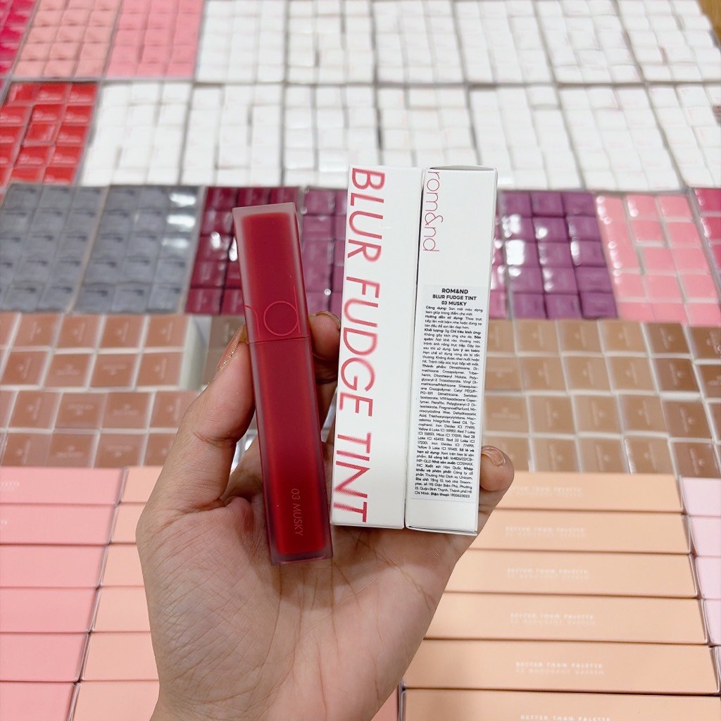 VAT - Son Kem ROMAND Blur Fudge Tint CT