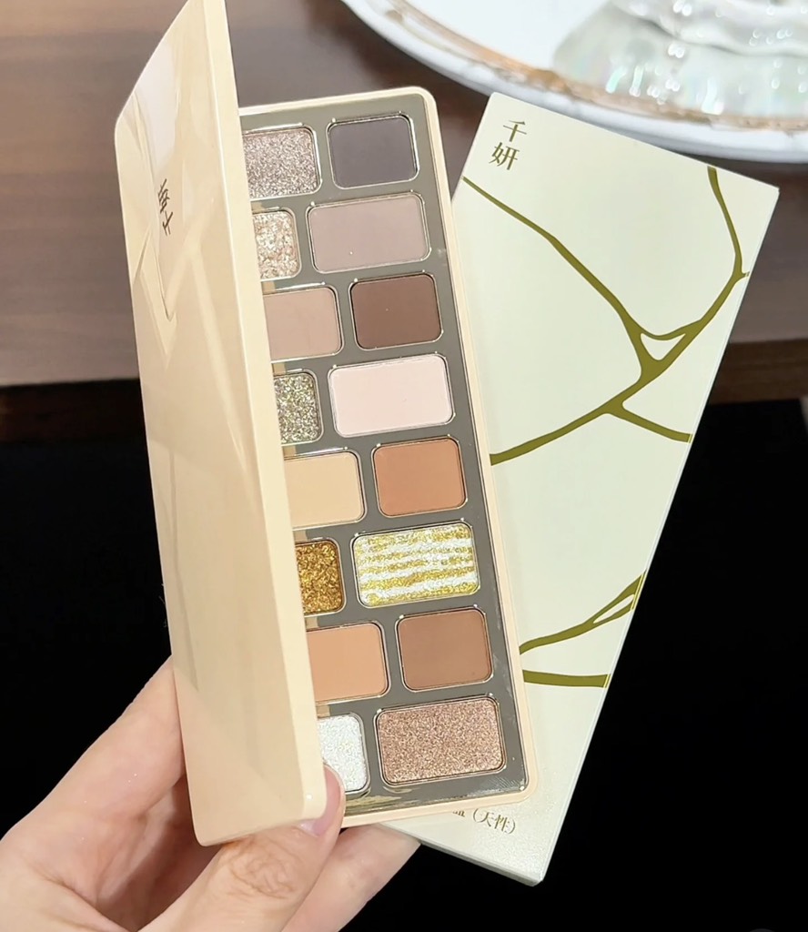 Bảng Mắt Cheeryep True Qianyan 16 ô