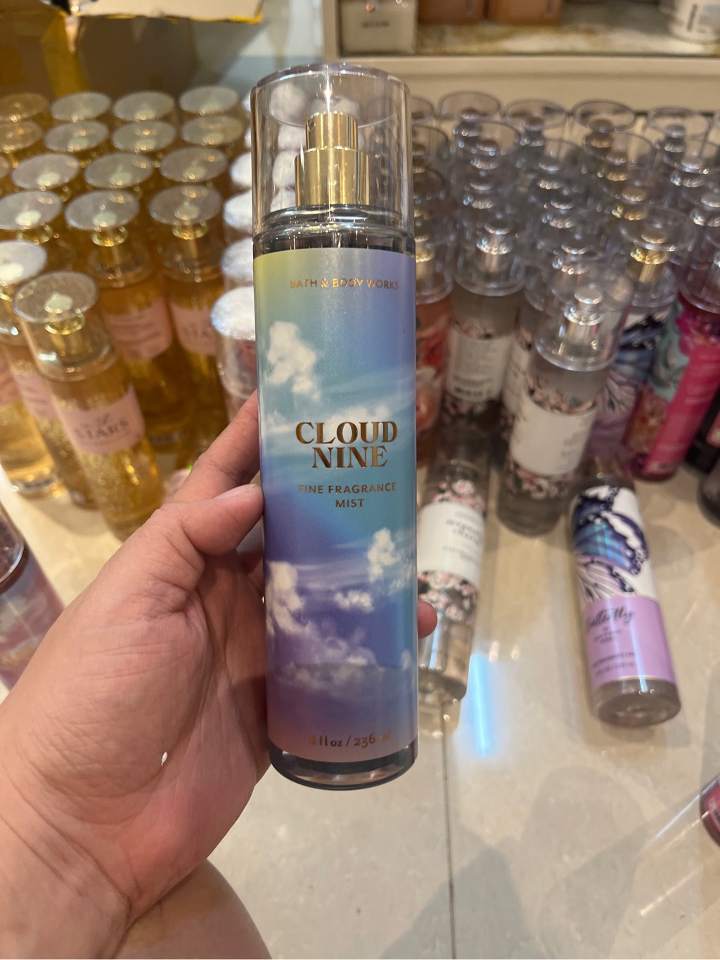 Xịt thơm Bath & Body Works 236ml