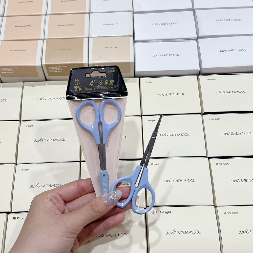 Kéo cắt mi