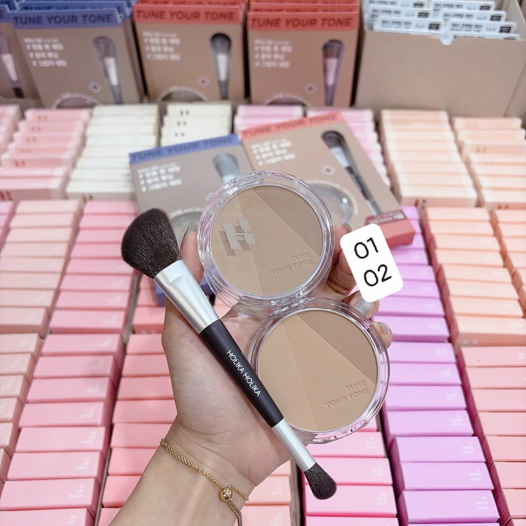 VAT - [ PEONYNK ] Set Phấn Tạo Khối HOLIKA HOLIKA Tune Your Tone Kèm Cọ 2in1