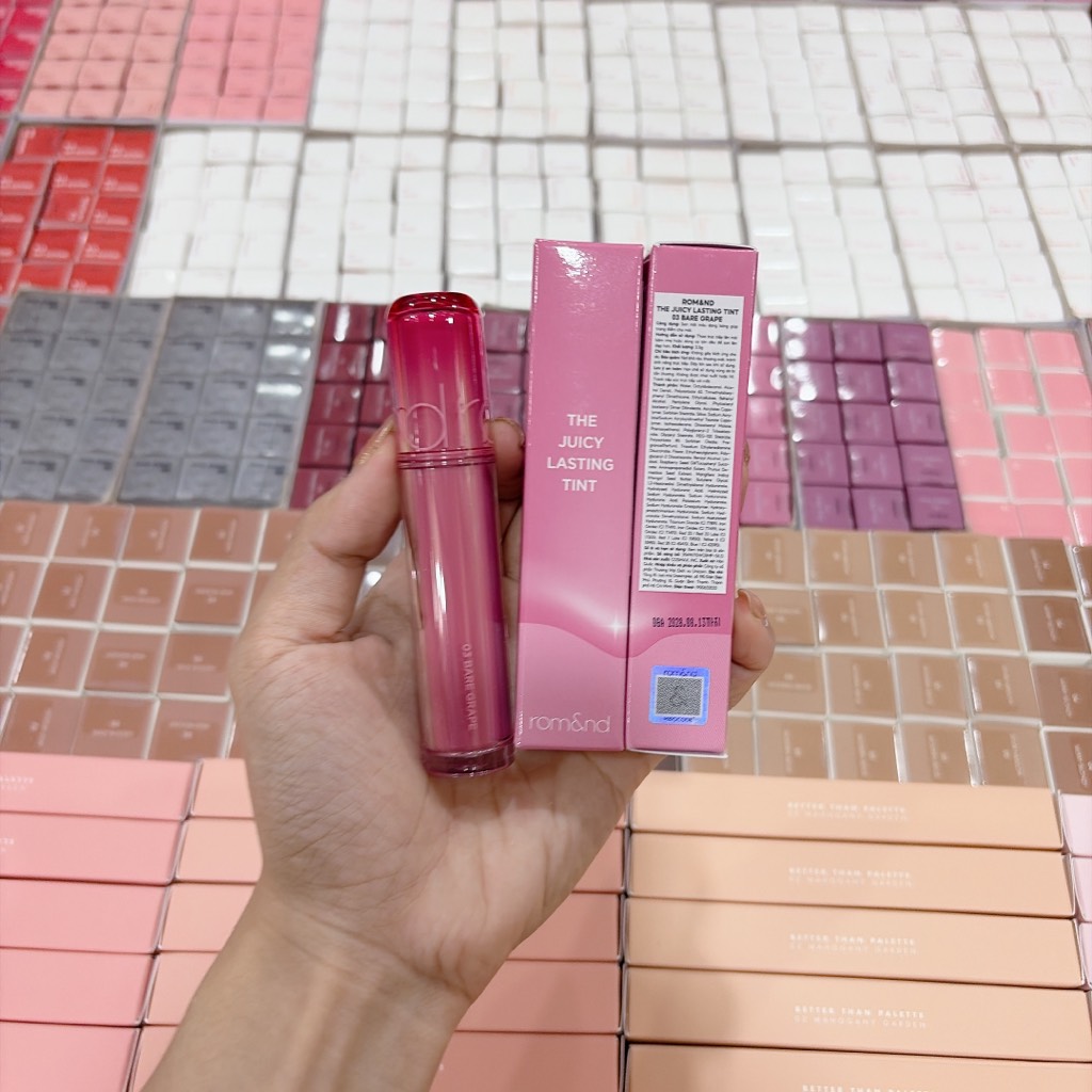 VAT - Son Bóng ROMAND The Juicy Lasting Tint ( mẫu mới ) CT