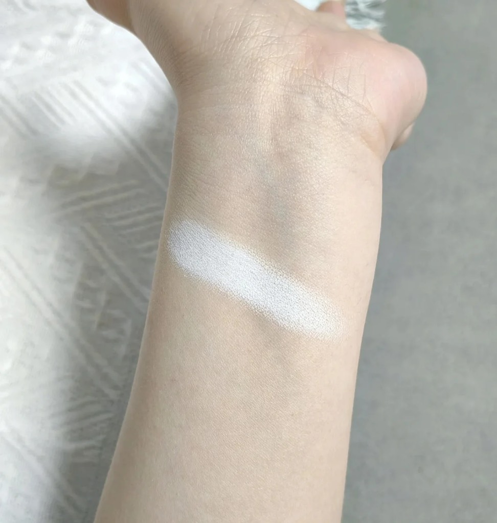 Phấn mắt GELLA'S