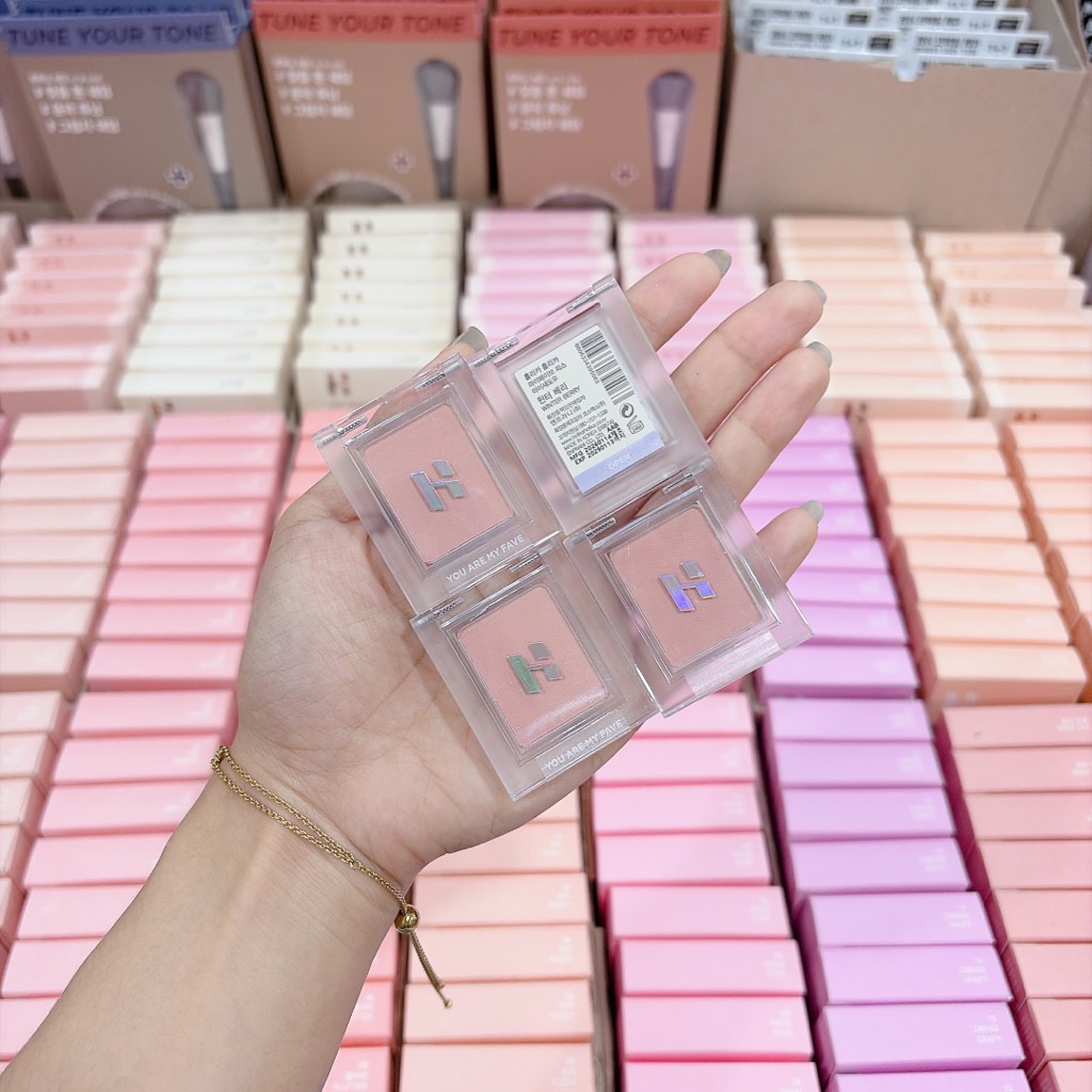 VAT - [ PEONYNK ] Phấn Mắt HOLIKA HOLIKA You Are My Fave