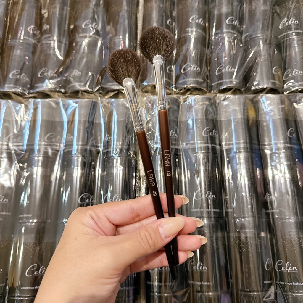 Cọ lẻ Laka