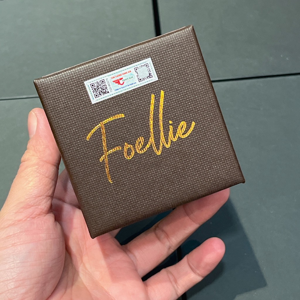 Nước Hoa Vùng Kín Foellie 5ml