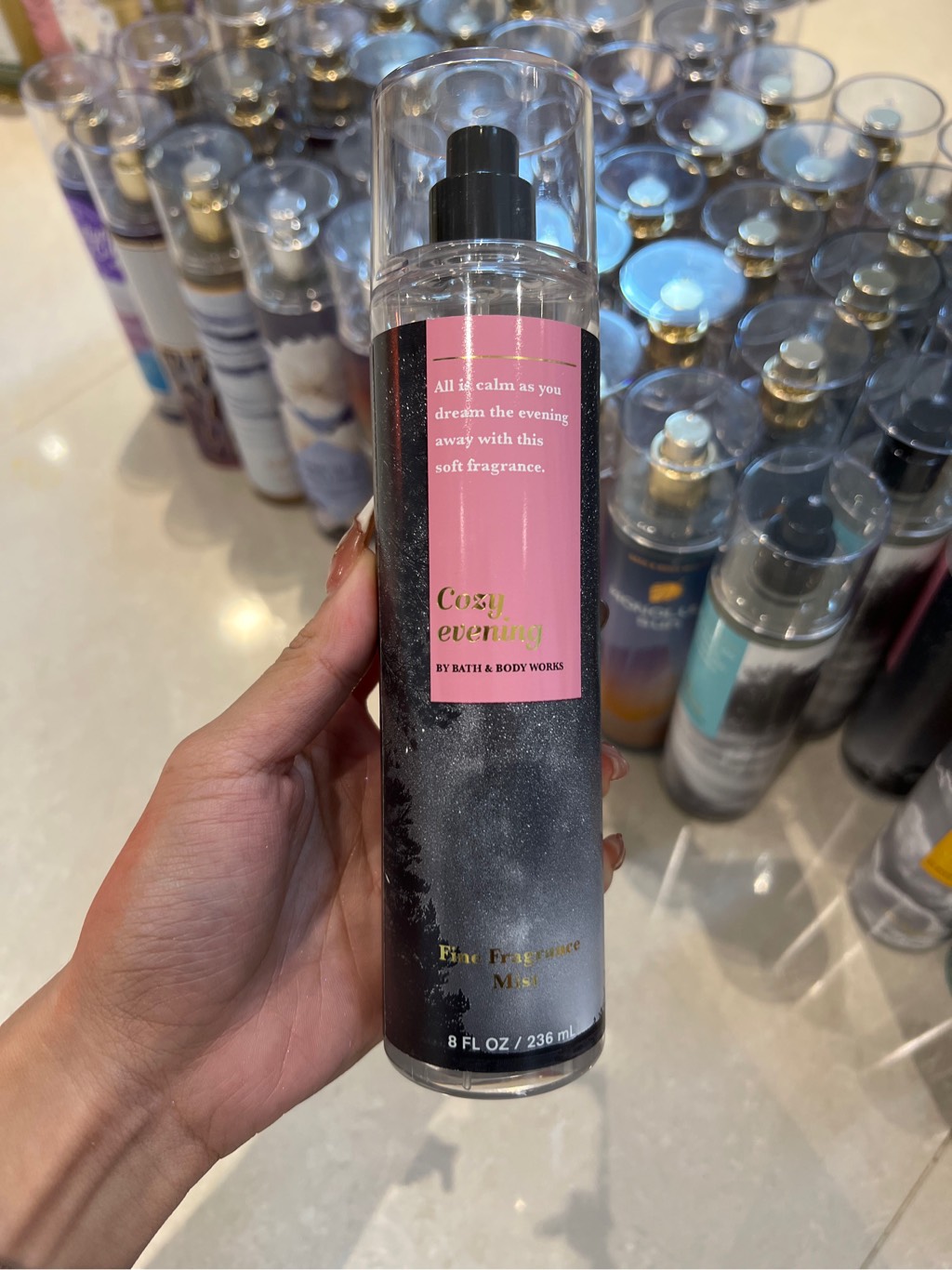 Xịt thơm Bath & Body Works 236ml