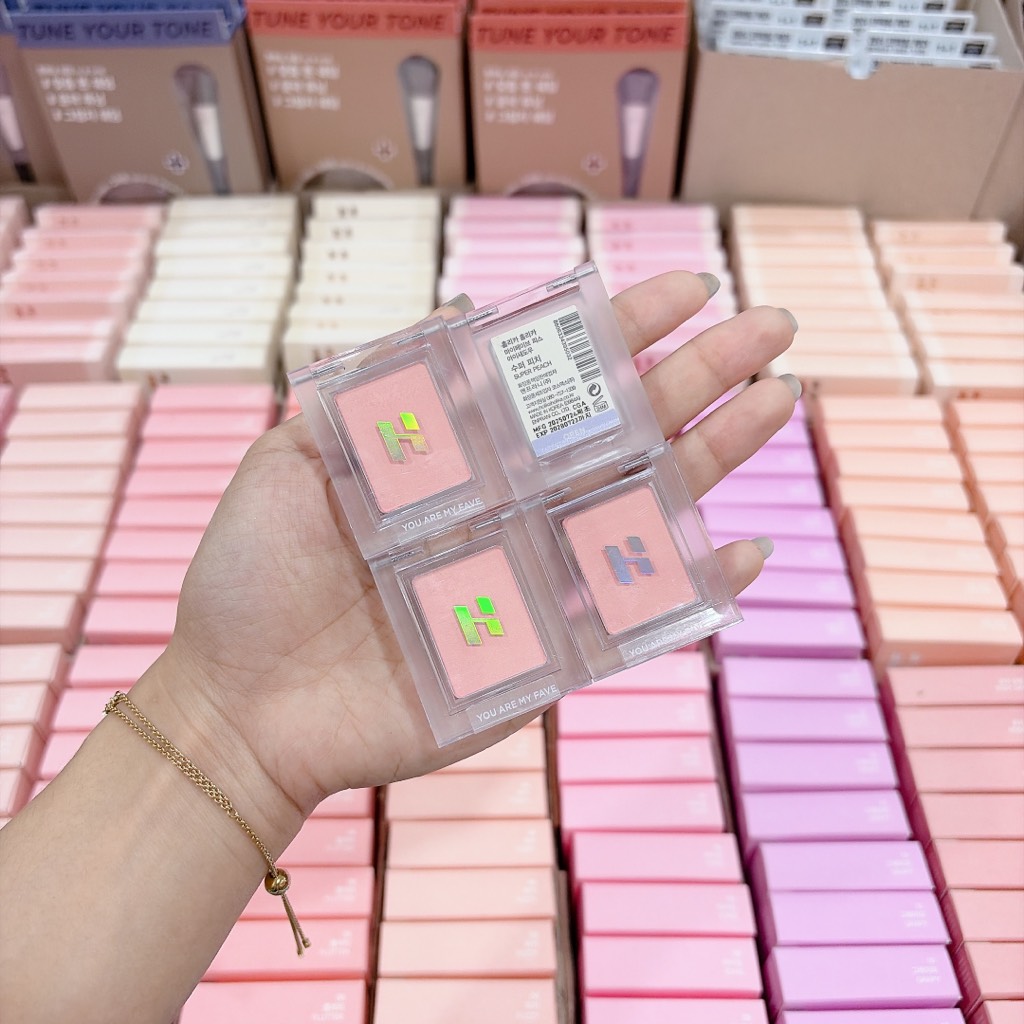 VAT - [ PEONYNK ] Phấn Mắt HOLIKA HOLIKA You Are My Fave