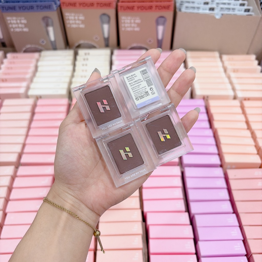 VAT - [ PEONYNK ] Phấn Mắt HOLIKA HOLIKA You Are My Fave