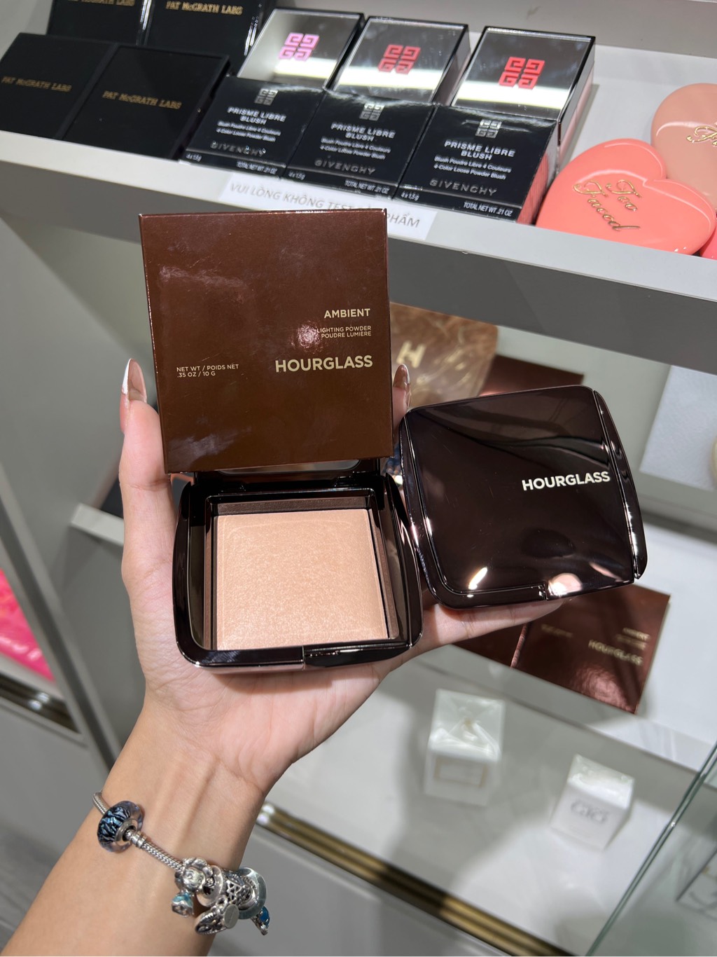 Phấn Hourglass Ambient Lighting Powder