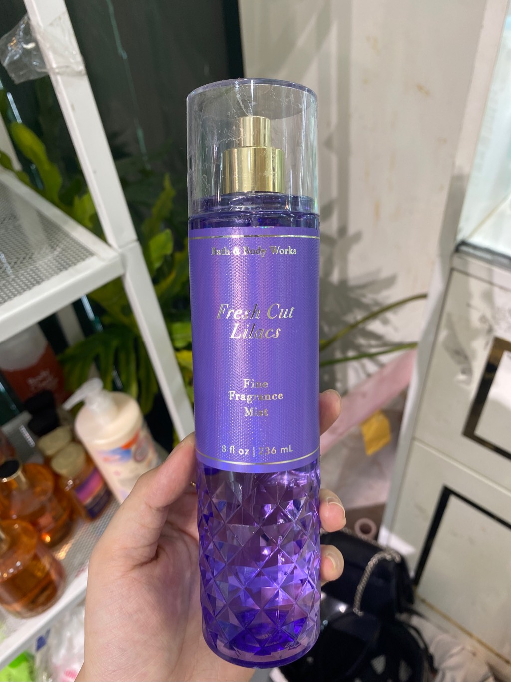 Xịt thơm Bath & Body Works 236ml