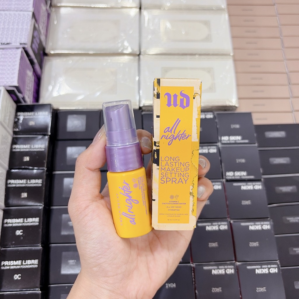 Xịt Khóa Makeup Urban Decay All Nighter