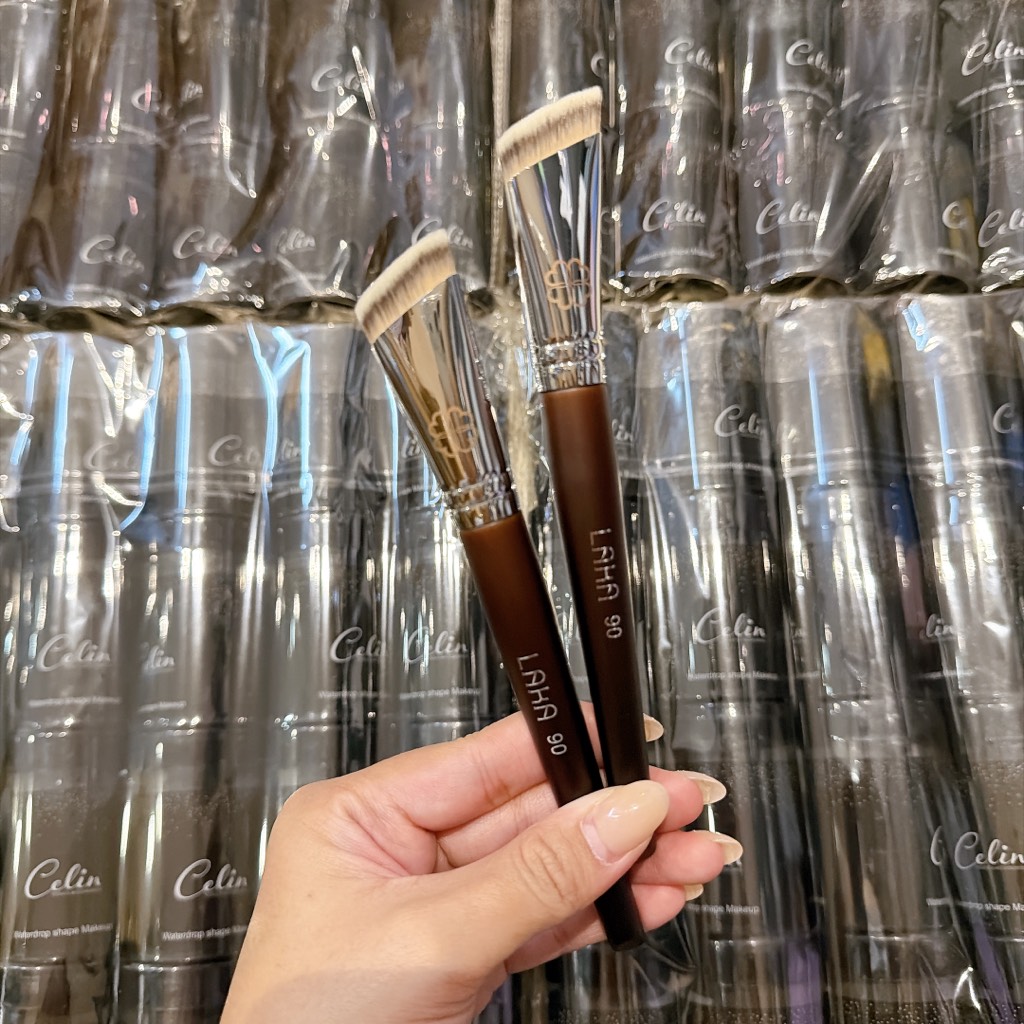 Cọ lẻ Laka