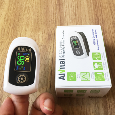 Máy đo nồng độ oxy trong máu và nhịp tim ALVITAL AT101C