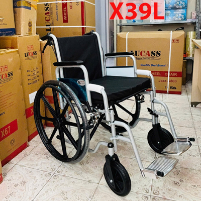 Xe lăn Lucass X39L bánh đúc, đệm 2 lớp