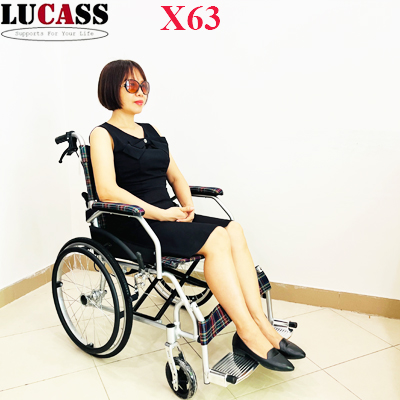 Xe lăn du lịch Lucass X63 khung hợp kim nhôm nhẹ